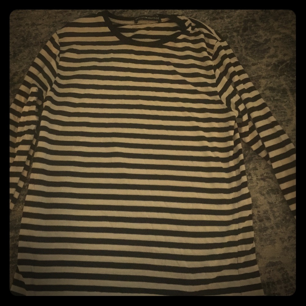 Brandy Melville shirt